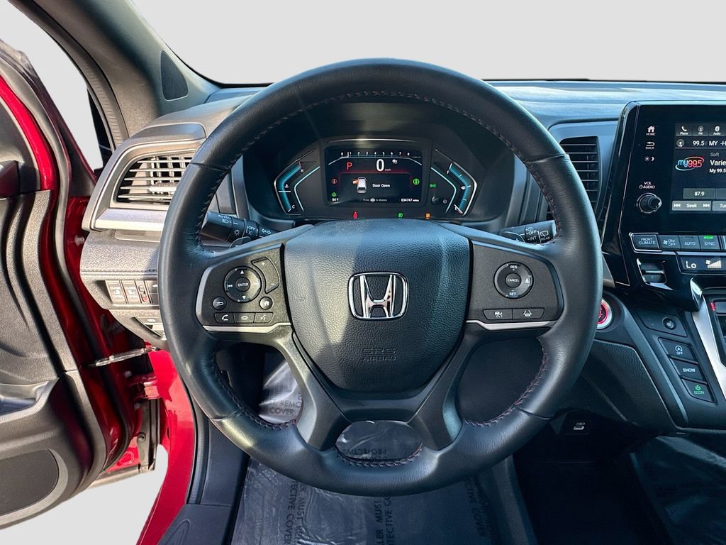 Used 2023 Honda Odyssey Sport image 11
