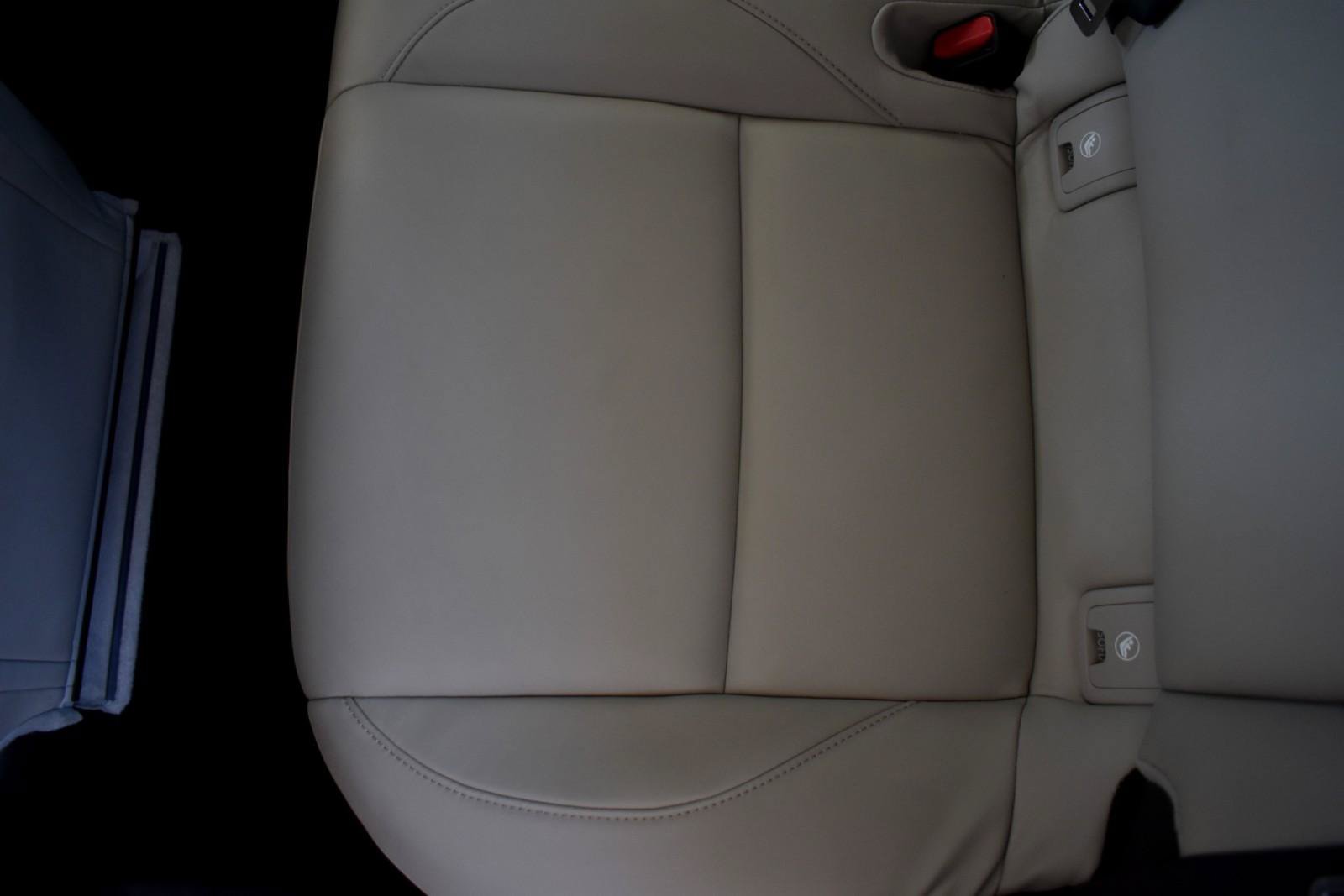 Used 2021 MAZDA MAZDA3 s AWD/4WD image 33