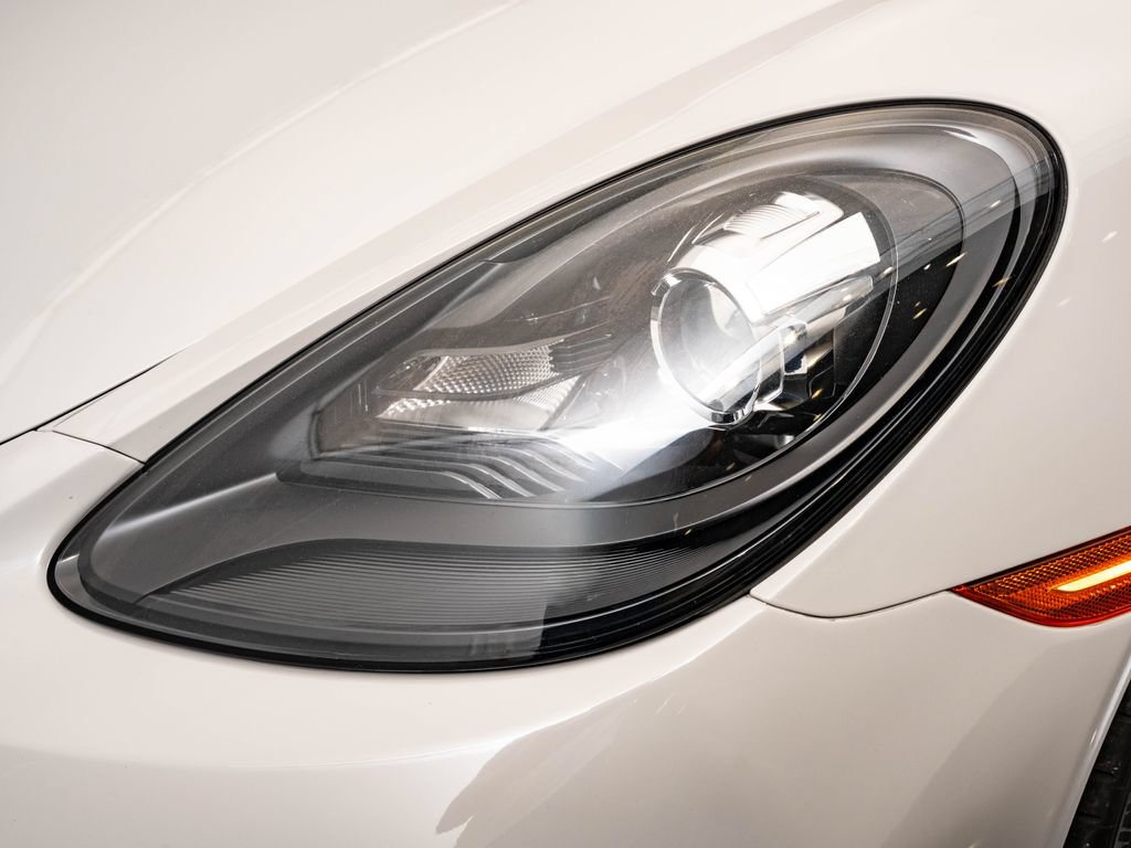 Certified 2019 Porsche 718 Boxster GTS RWD image 15