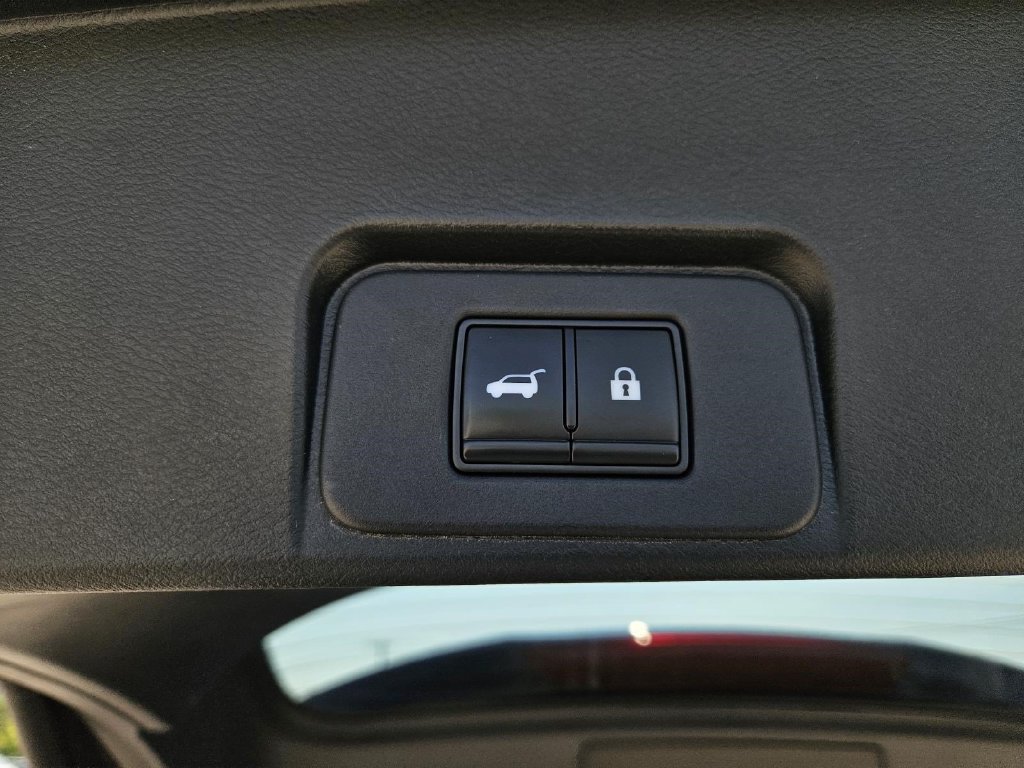 Certified 2021 Nissan Rogue SL FWD image 31