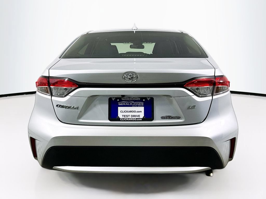Used 2020 Toyota Corolla LE FWD image 15