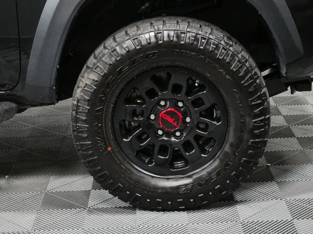 Used 2023 Toyota Tacoma TRD Off-Road w/ TRD Premium Off Road Package AWD/4WD image 17