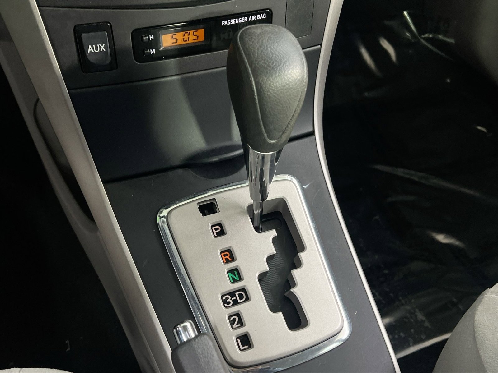 Used 2010 Toyota Corolla LE image 25