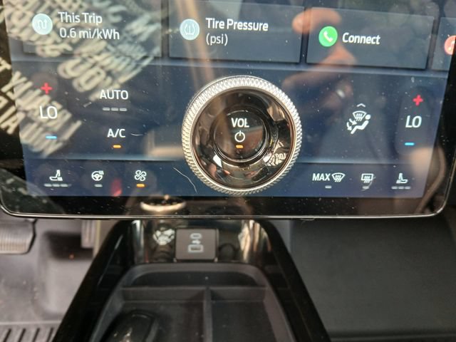 Used 2021 Ford Mustang Mach-E Premium AWD/4WD image 23