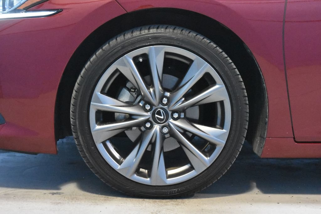 Used 2021 Lexus ES 350 F Sport w/ Accessory Package 2 FWD image 27