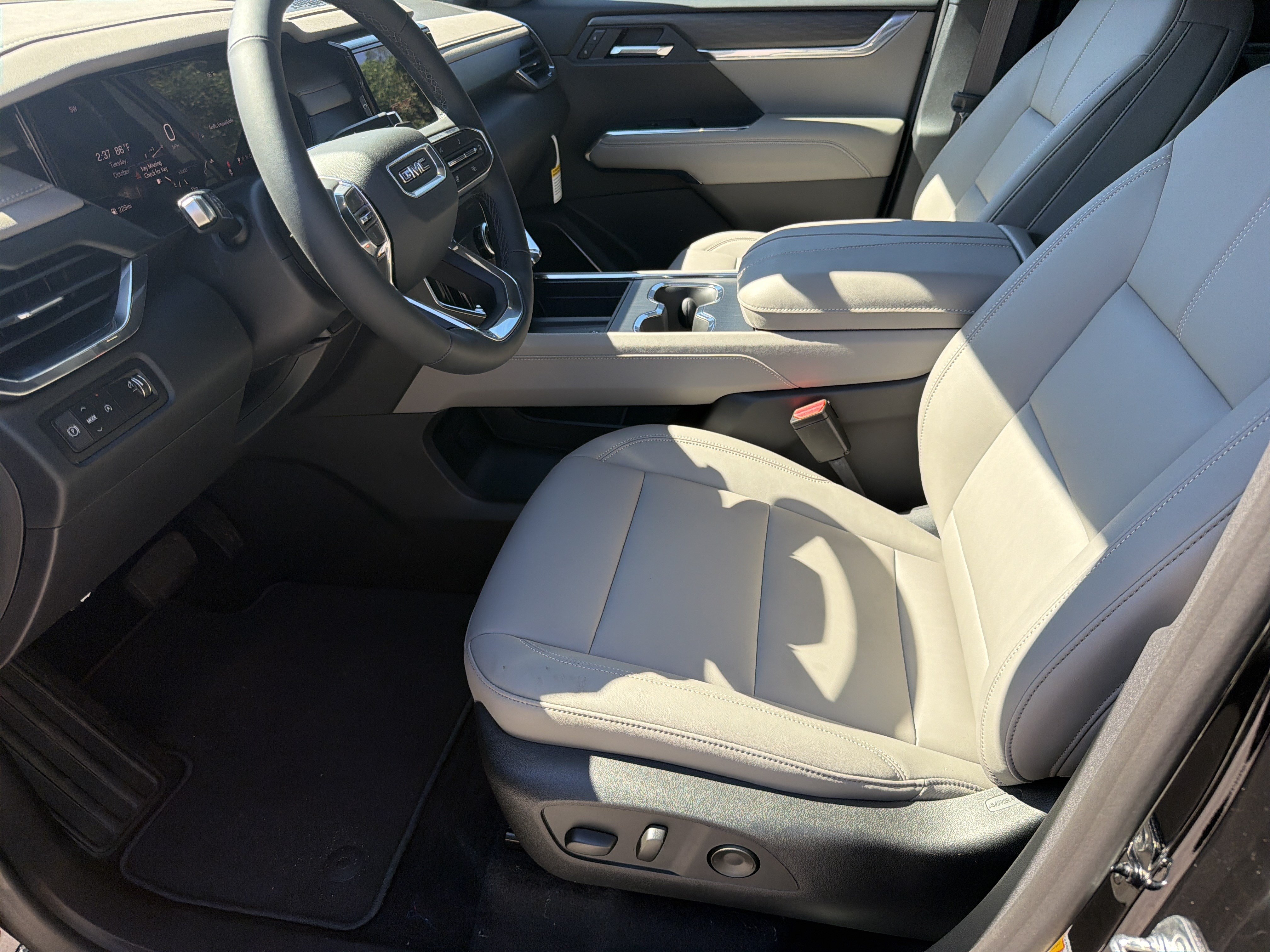 New 2027 GMC Acadia Elevation w/ Black Edition FWD image 10