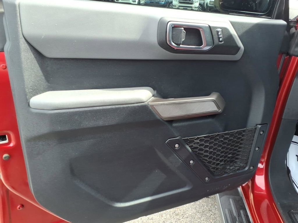 Certified 2021 Ford Bronco Black Diamond w/ Sasquatch Package image 13