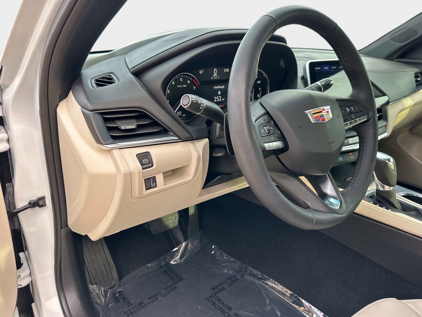 Used 2025 Cadillac CT4 Premium Luxury image 20