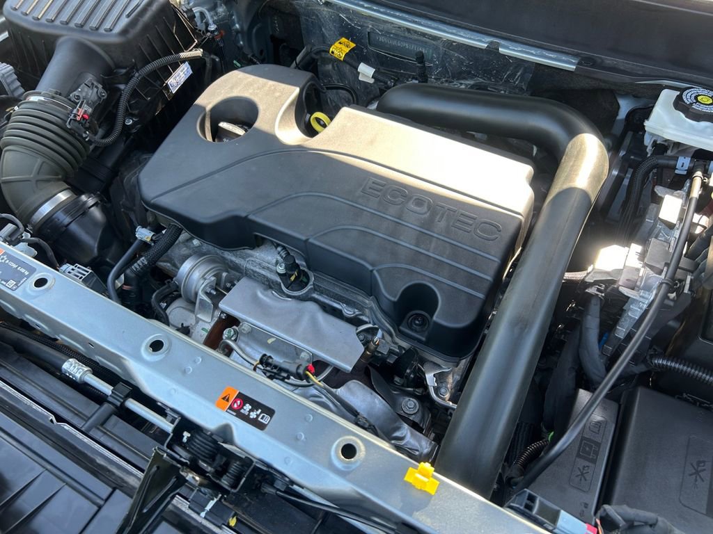 Used 2023 Chevrolet Equinox LT image 30