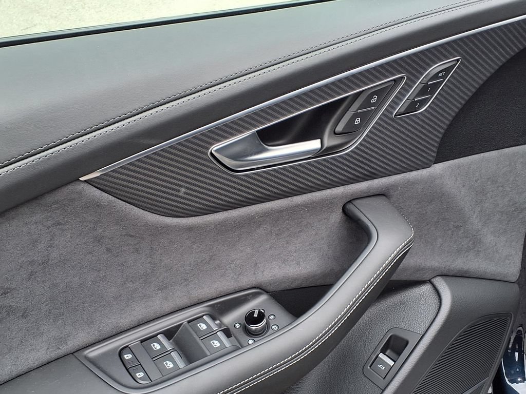 New 2026 Audi SQ8 Prestige AWD/4WD image 10