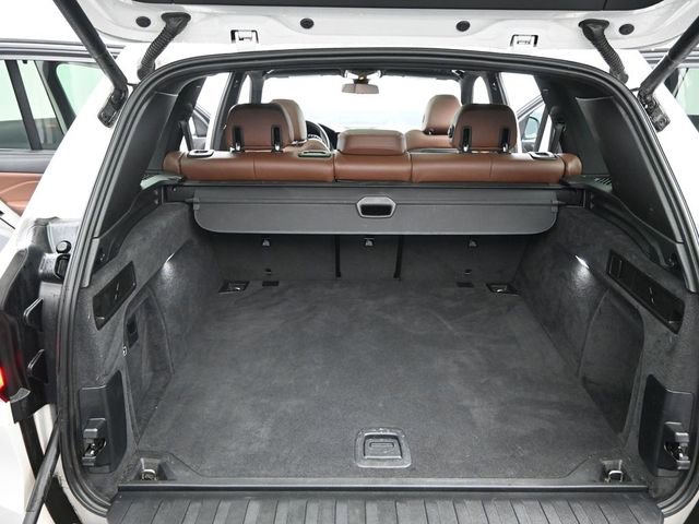 Used 2023 BMW X5 xDrive40i w/ Executive Package image 19