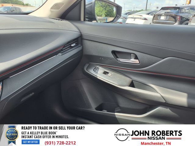 New 2026 Nissan Sentra SR w/ Floor Mat Package FWD image 8