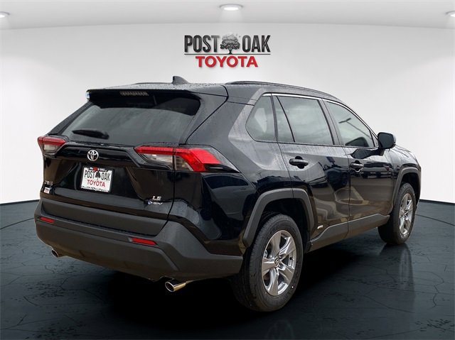 New 2025 Toyota RAV4 LE image 7