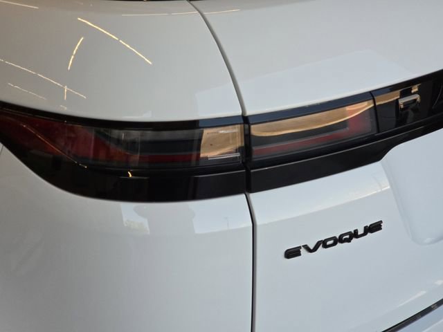 Certified 2025 Land Rover Range Rover Evoque Dynamic SE AWD/4WD image 36