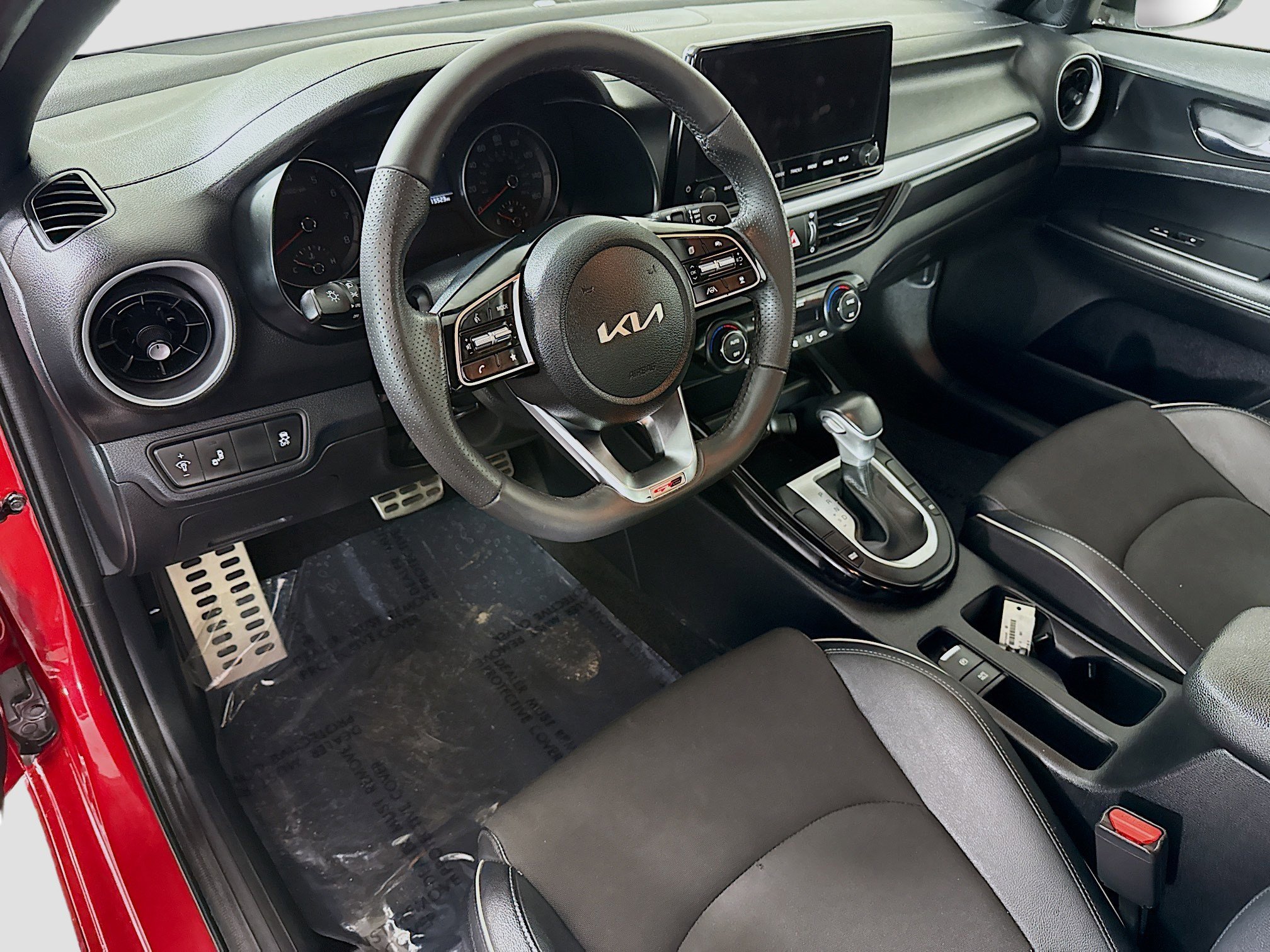 Used 2024 Kia Forte GT-Line image 20