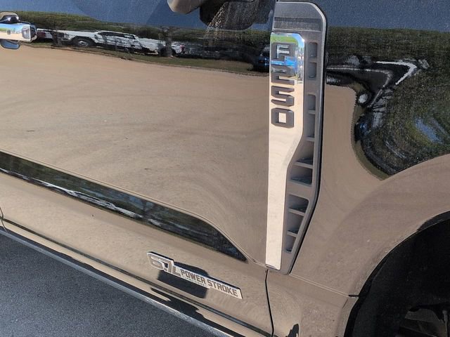 Used 2023 Ford F250 King Ranch w/ Chrome Package image 14