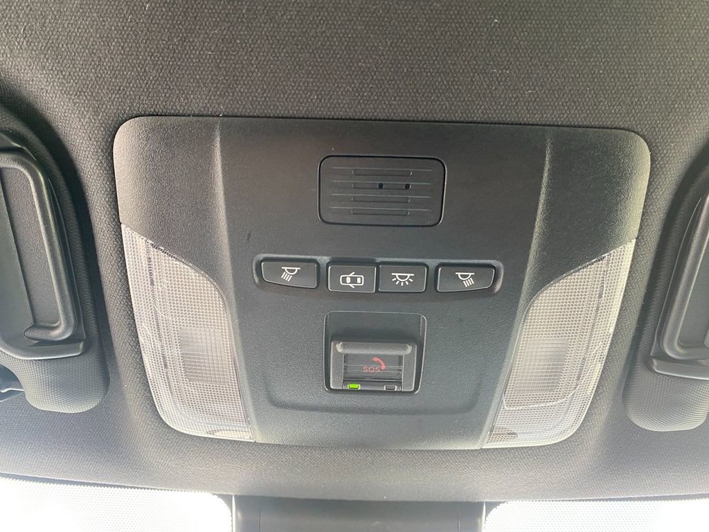 Used 2021 Toyota Corolla SE image 23