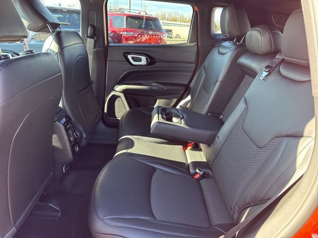New 2026 Jeep Compass Latitude AWD/4WD image 12