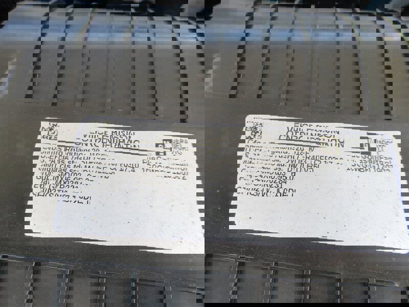 Used 2018 Chevrolet Express 2500 Extended image 27