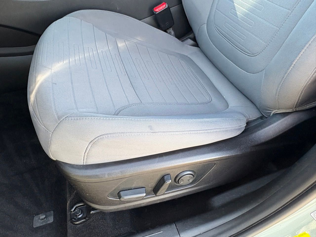 Used 2022 Hyundai Santa Cruz SEL image 32