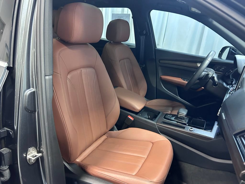 Certified 2023 Audi Q5 2.0T Premium w/ Convenience Package AWD/4WD image 22