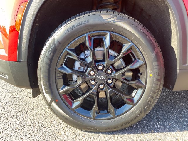 Certified 2024 Chevrolet Traverse LT w/ Midnight/Sport Edition AWD/4WD image 24