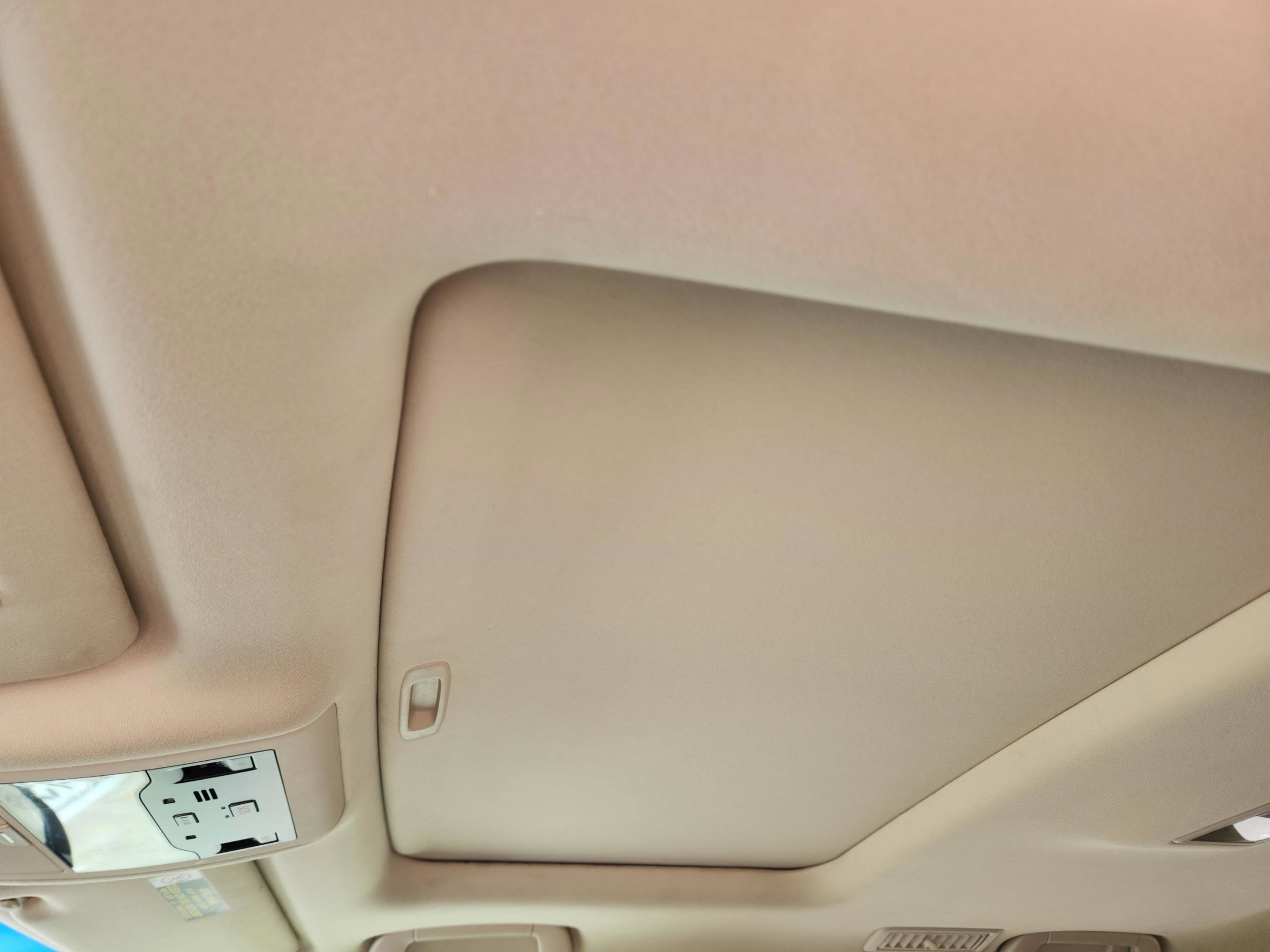 Used 2018 Lexus LX 570 4WD w/ Luxury Package image 23