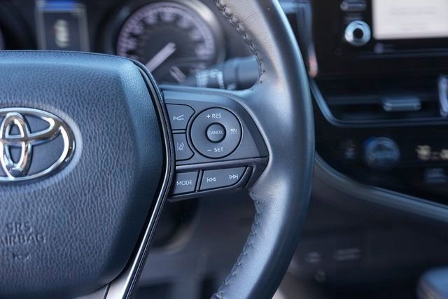 Used 2022 Toyota Camry SE image 23