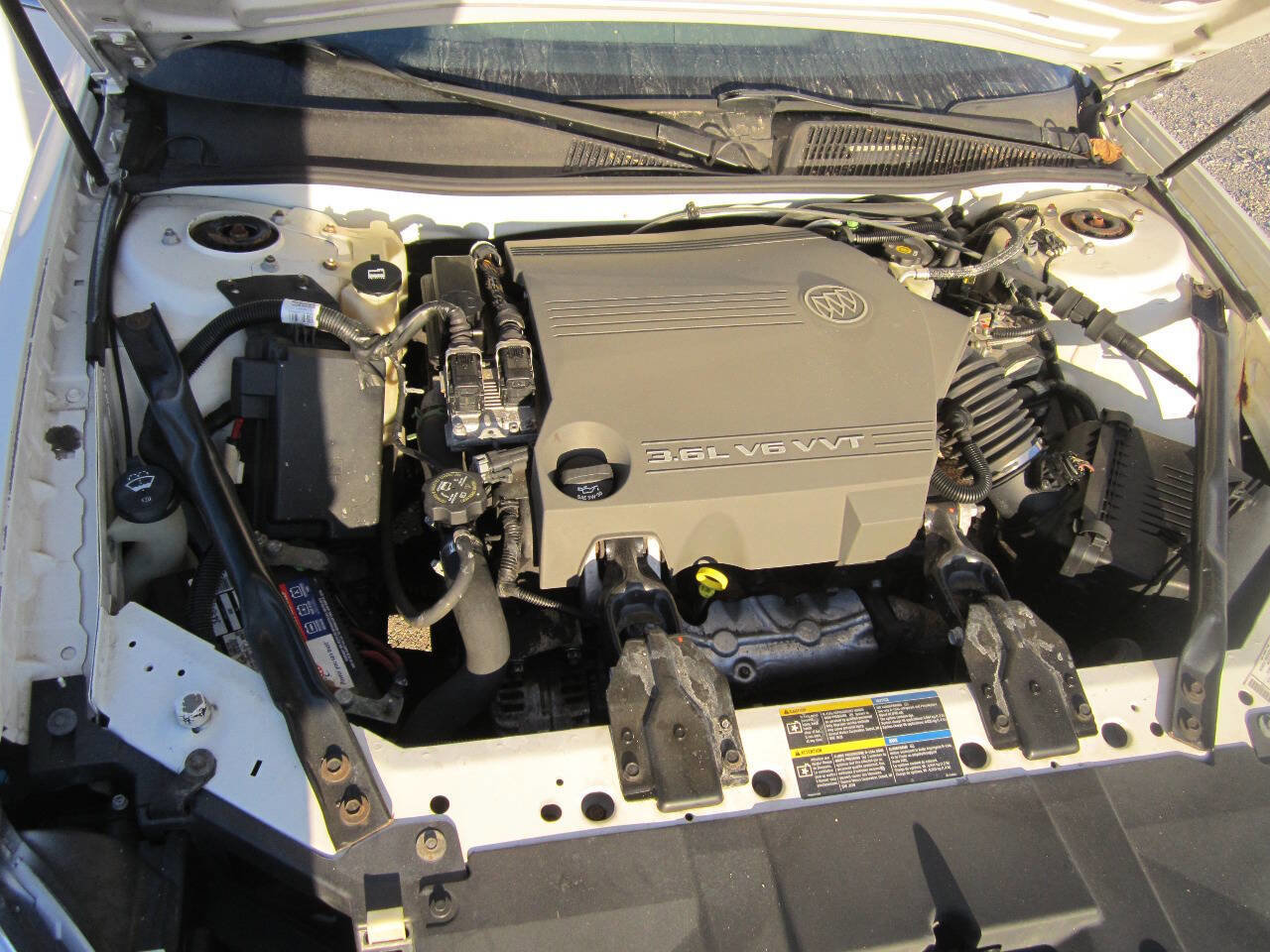 Used 2006 Buick LaCrosse CXS FWD image 14