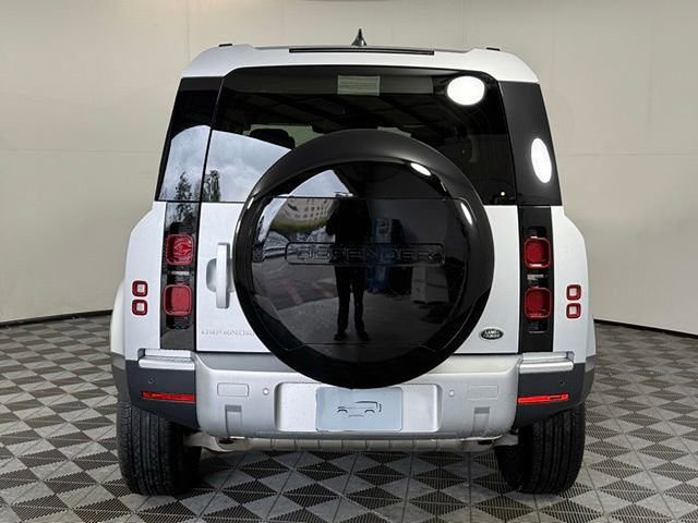 Certified 2023 Land Rover Defender 90 S image 7