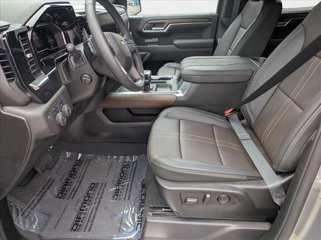 New 2025 Chevrolet Silverado 1500 High Country image 4