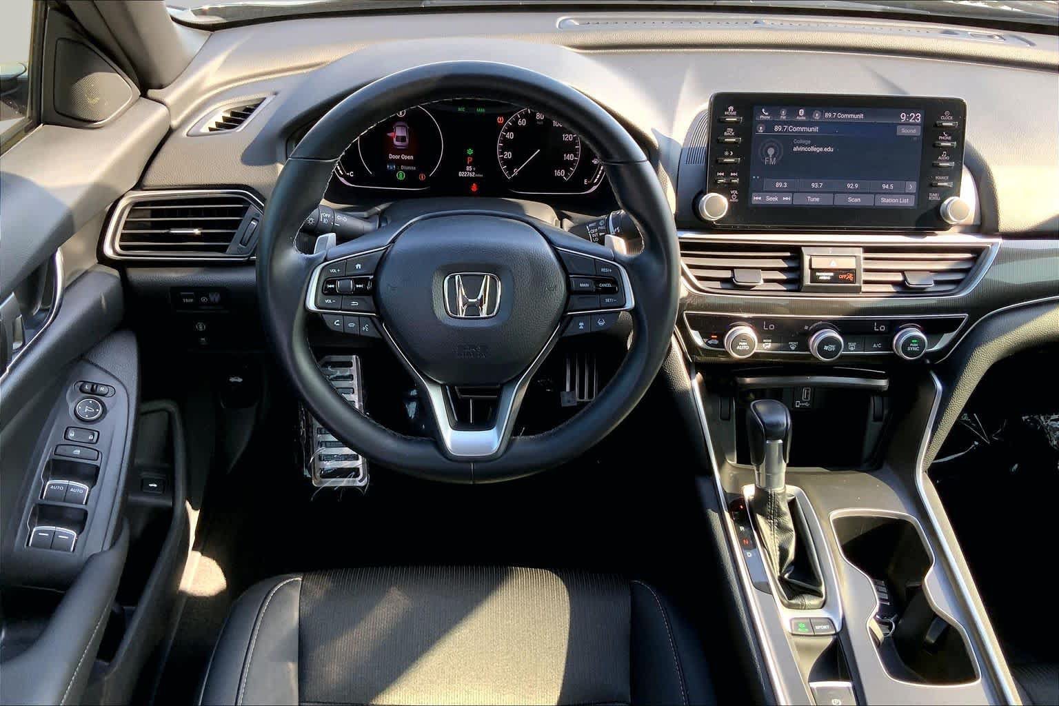 Used 2020 Honda Accord Sport image 5