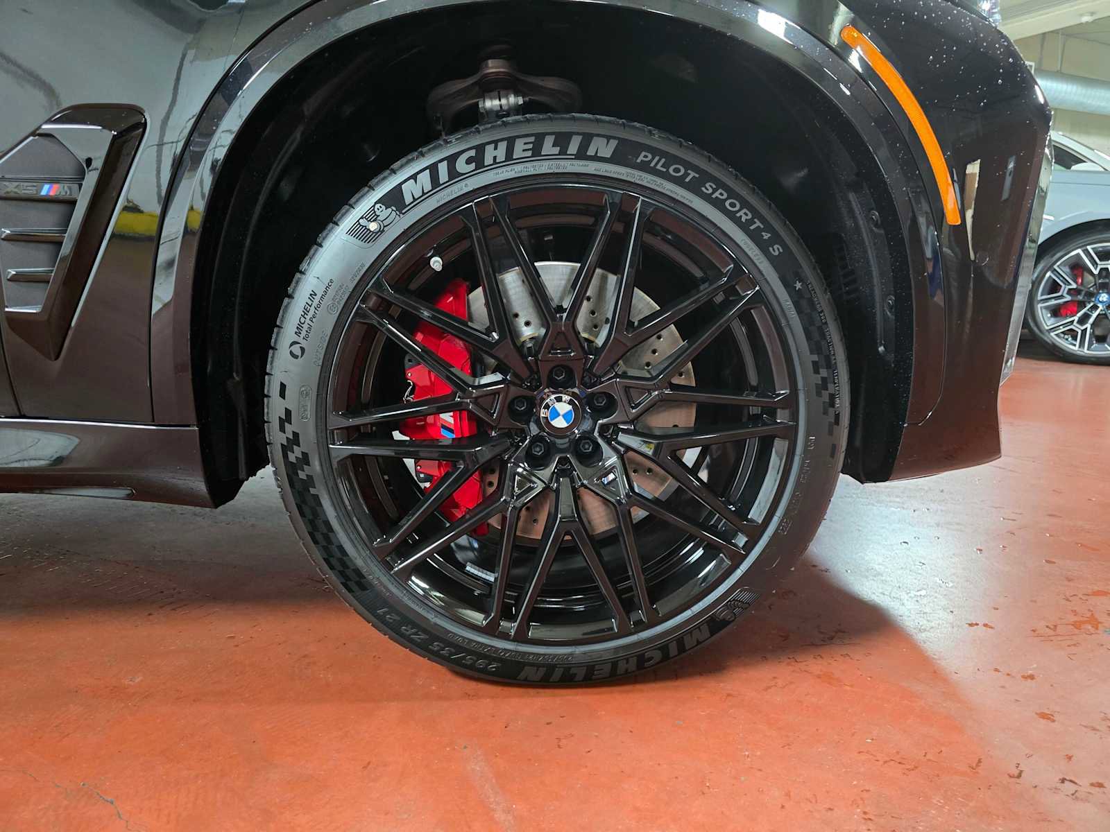 New 2026 BMW X5 M Competition w/ Executive Package image 9