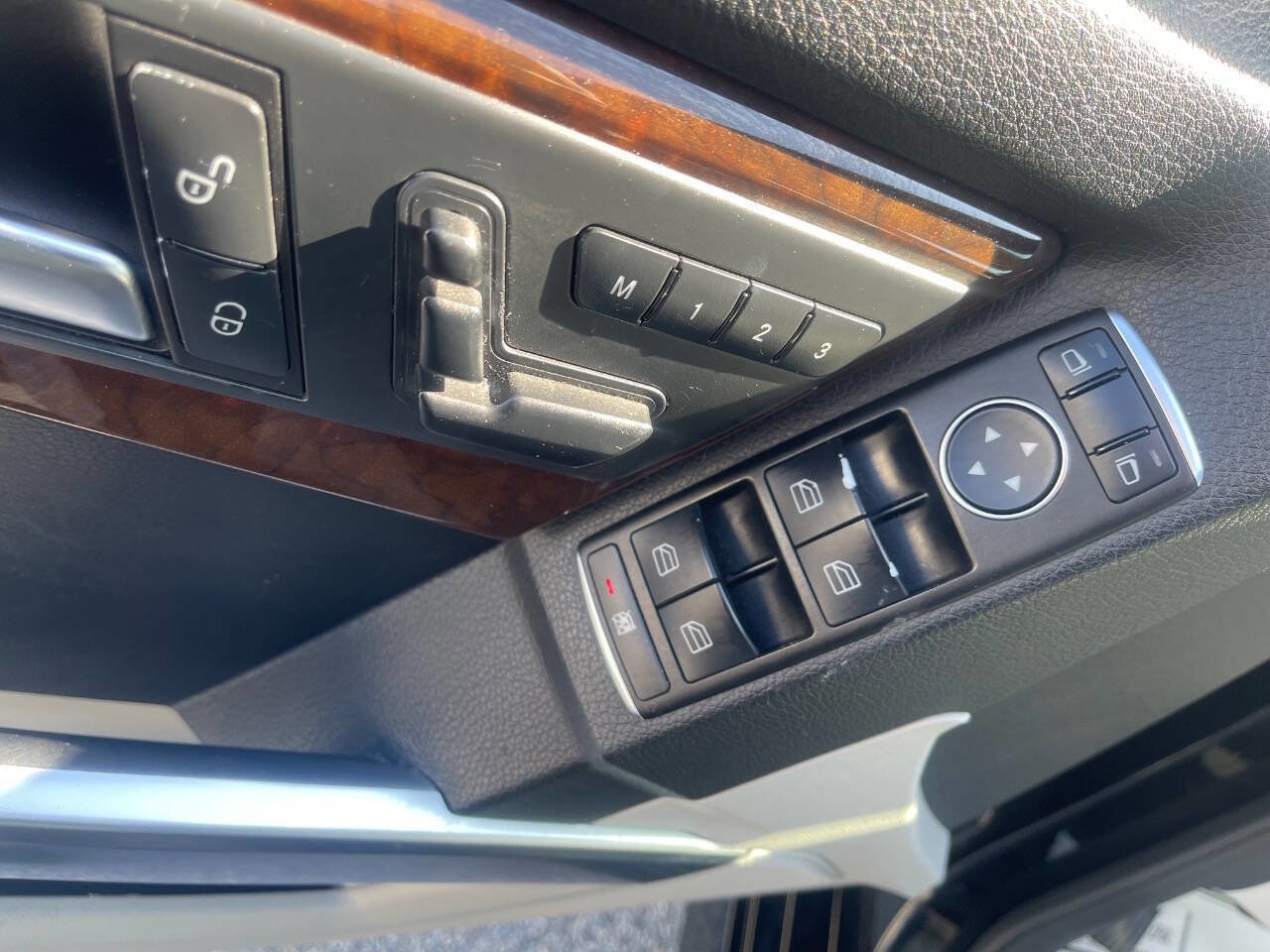 Used 2014 Mercedes-Benz GLK 350 4MATIC image 13
