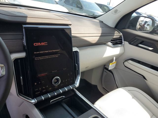 New 2026 GMC Acadia Denali w/ Super Cruise Package FWD image 26
