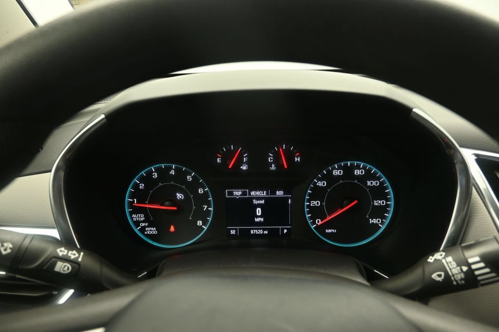 Used 2021 Chevrolet Equinox LS w/ LS Convenience Package FWD image 25