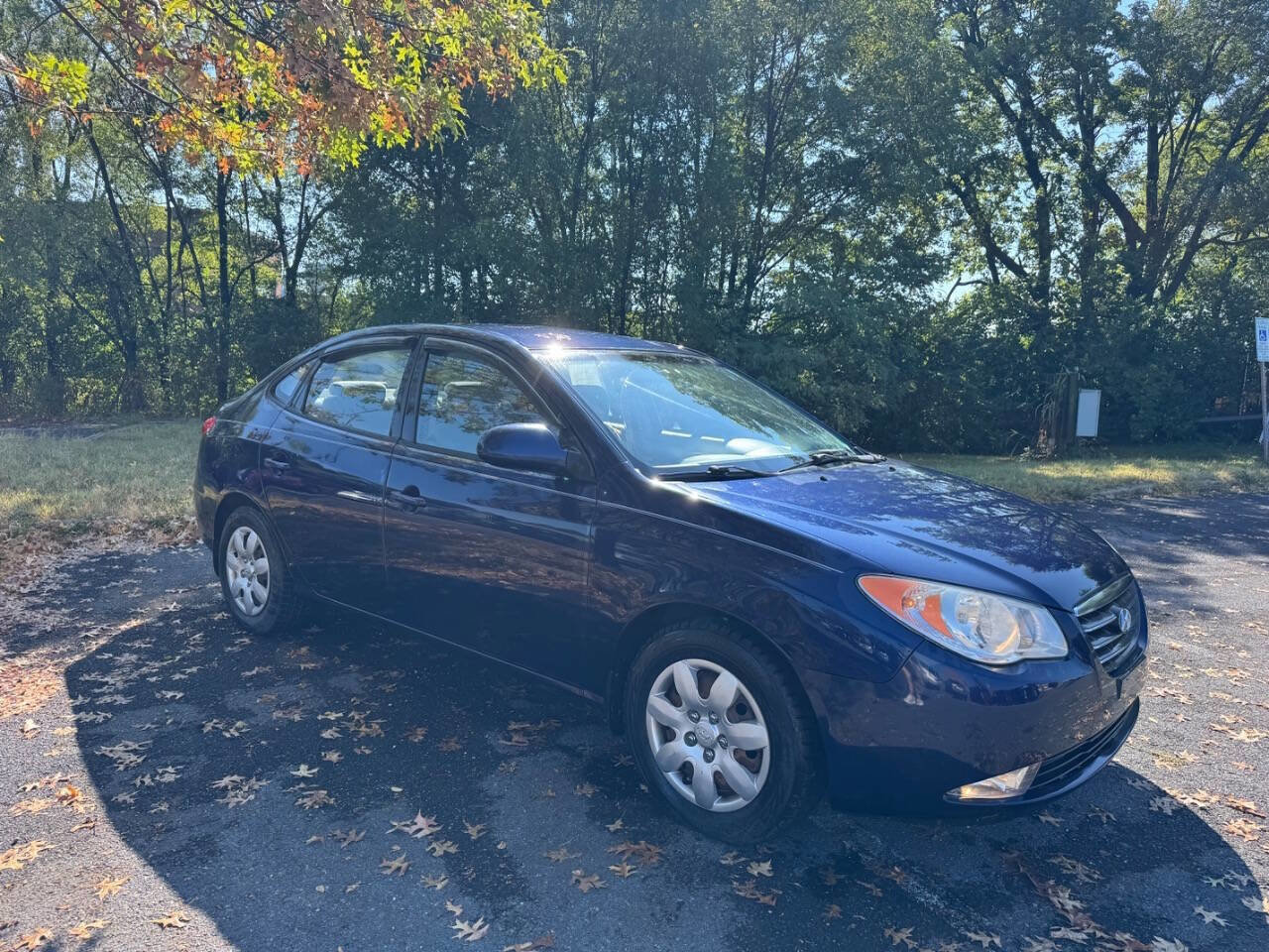 Used 2009 Hyundai Elantra GLS w/ Popular Equipment Pkg 2 FWD image 4