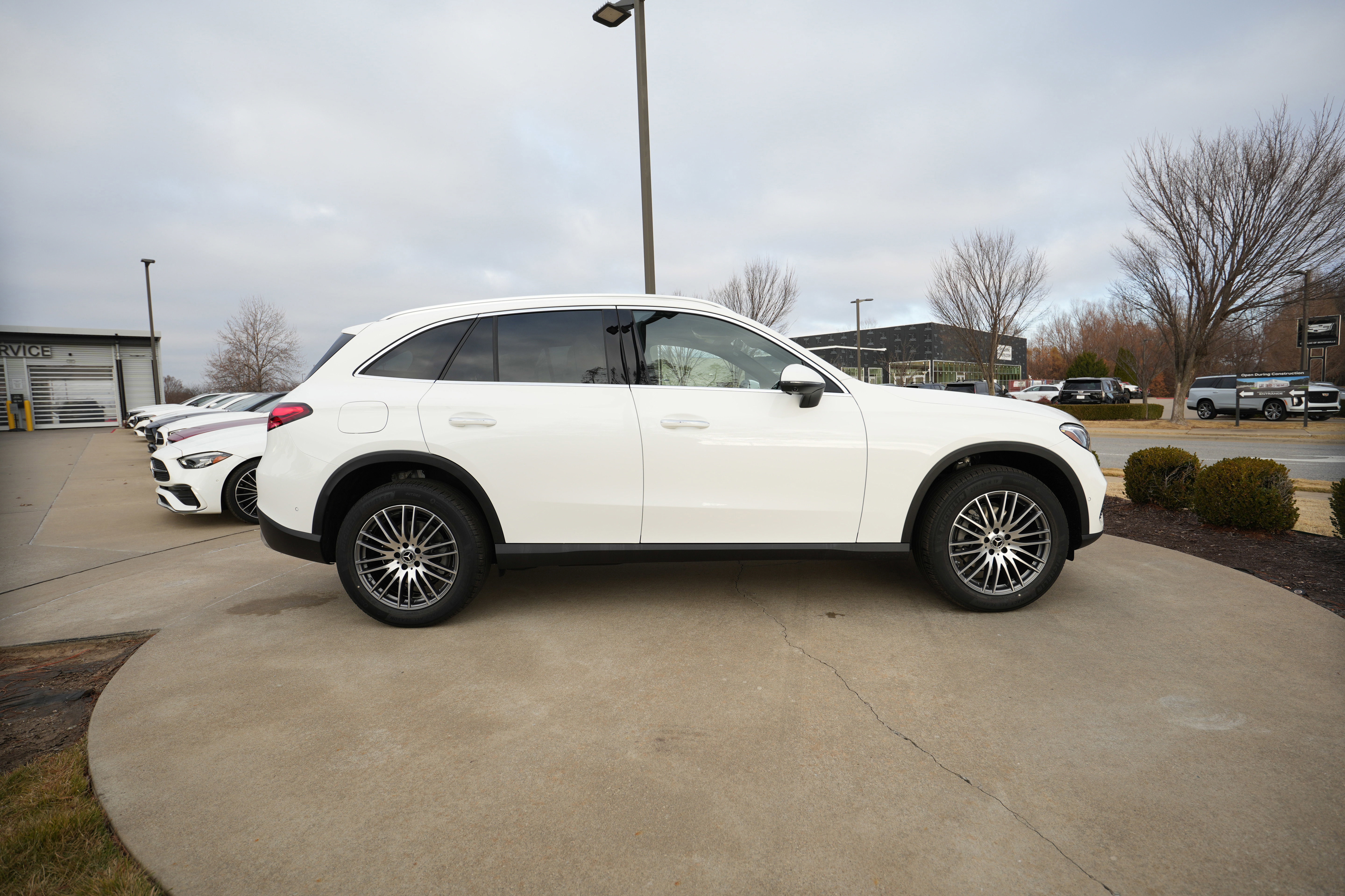 New 2026 Mercedes-Benz GLC 300 4MATIC image 8