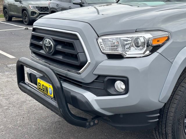 Used 2021 Toyota Tacoma SR5 AWD/4WD image 10