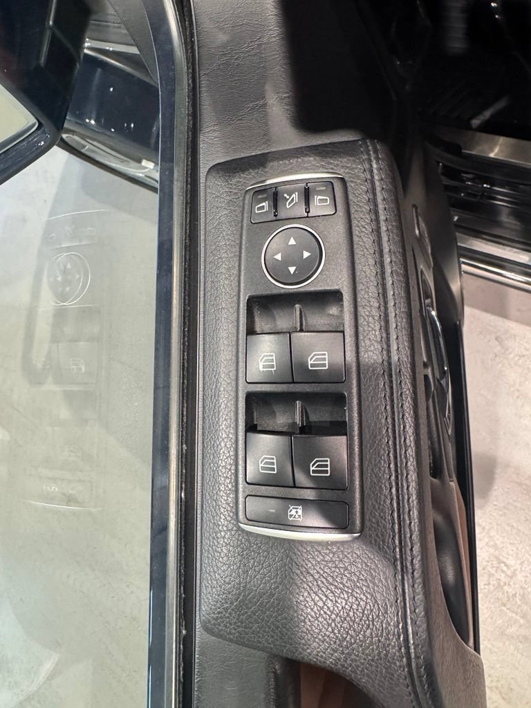 Used 2017 Mercedes-Benz G 63 AMG 4MATIC image 13