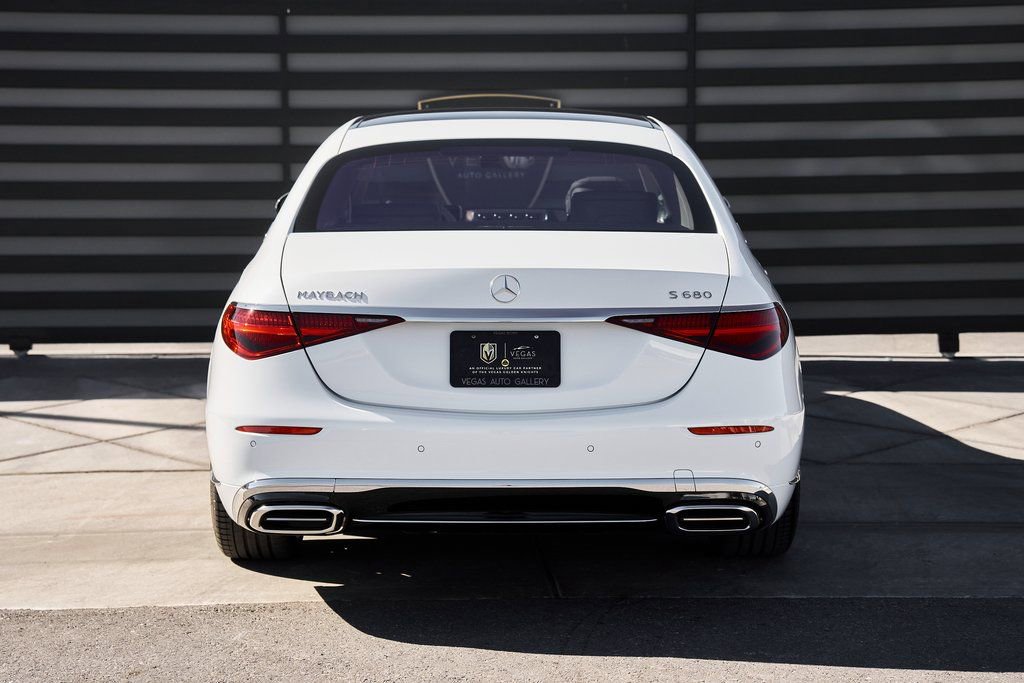 Used 2025 Mercedes-Benz Maybach S 680 4MATIC image 17