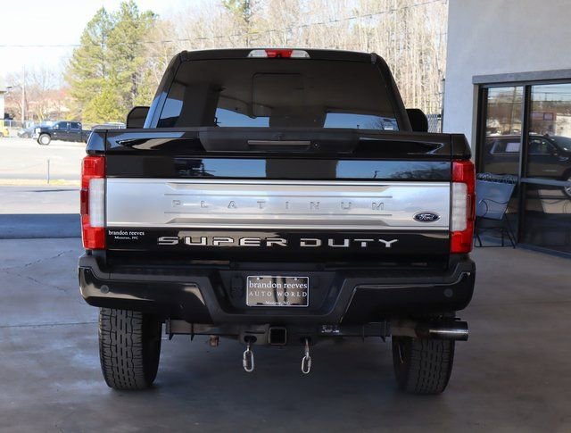 Used 2017 Ford F350 Platinum w/ Platinum Ultimate Package image 4