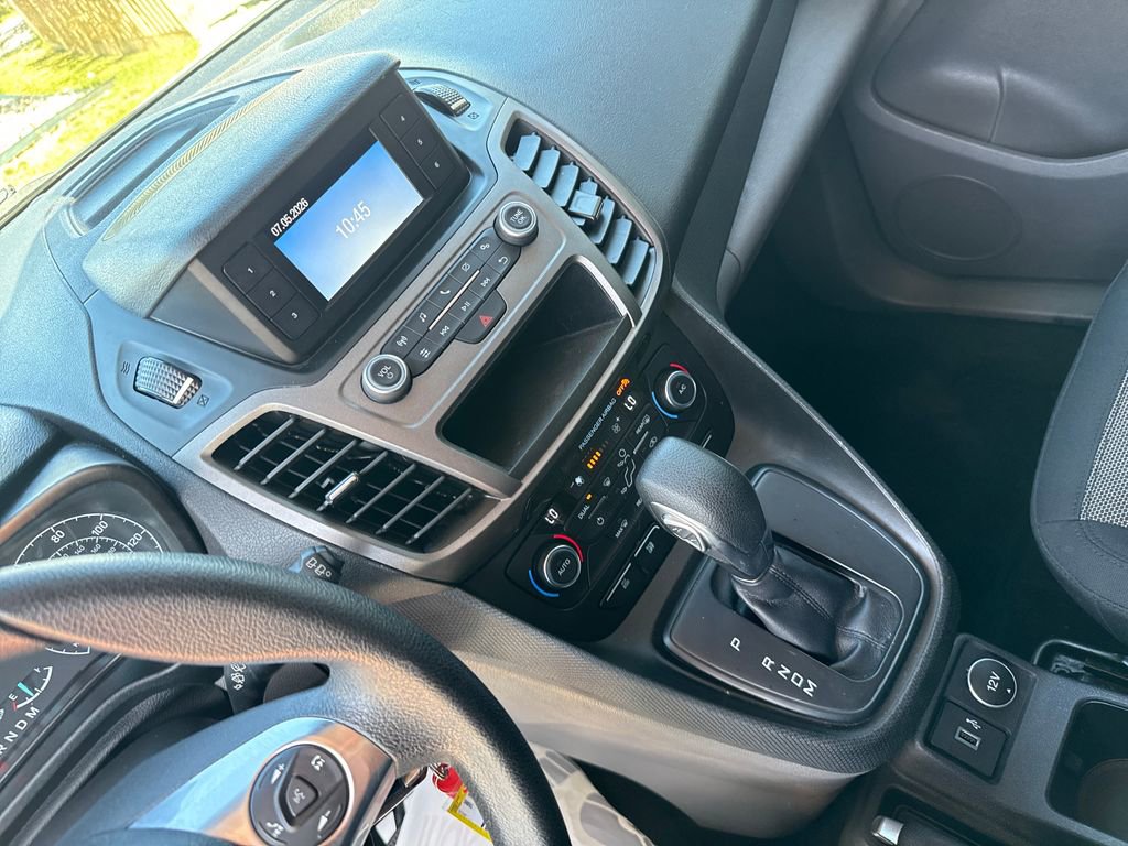 Used 2019 Ford Transit Connect XL FWD image 13