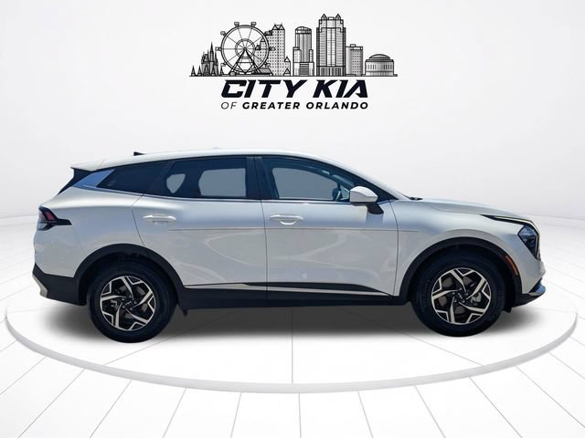 Certified 2023 Kia Sportage LX FWD image 6