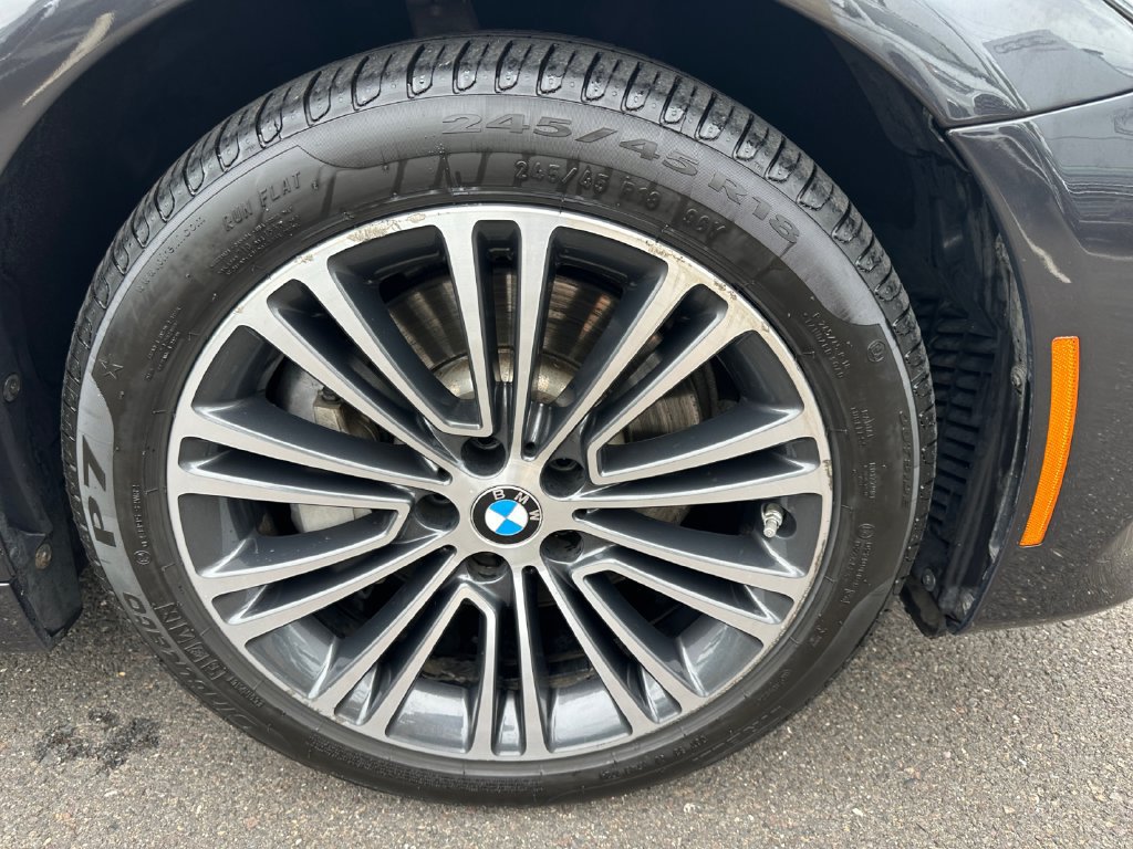 Used 2019 BMW 540i xDrive w/ Convenience Package AWD/4WD image 17