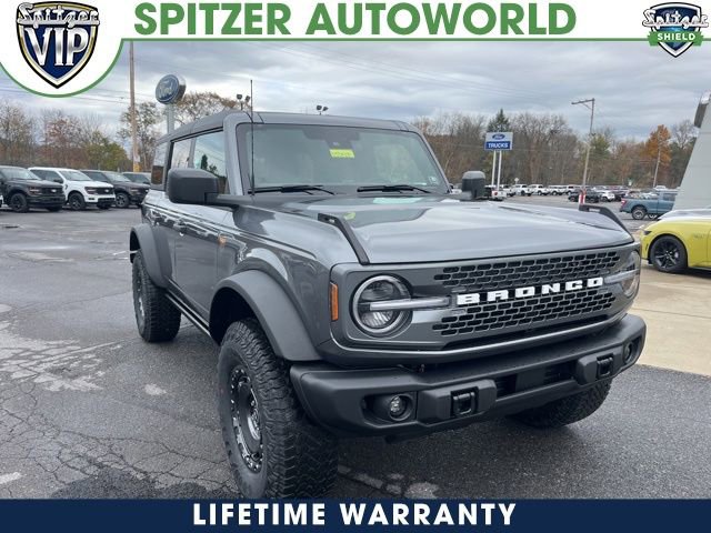New 2025 Ford Bronco Badlands w/ Sasquatch Package AWD/4WD image 1