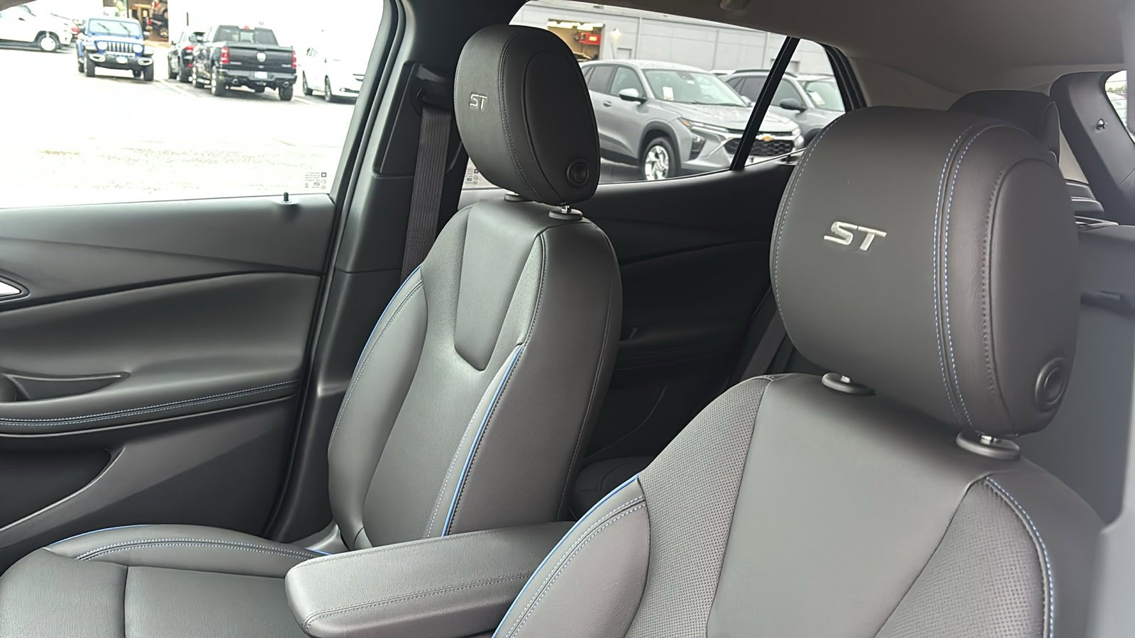 New 2026 Buick Encore GX Sport Touring w/ Comfort Package image 11