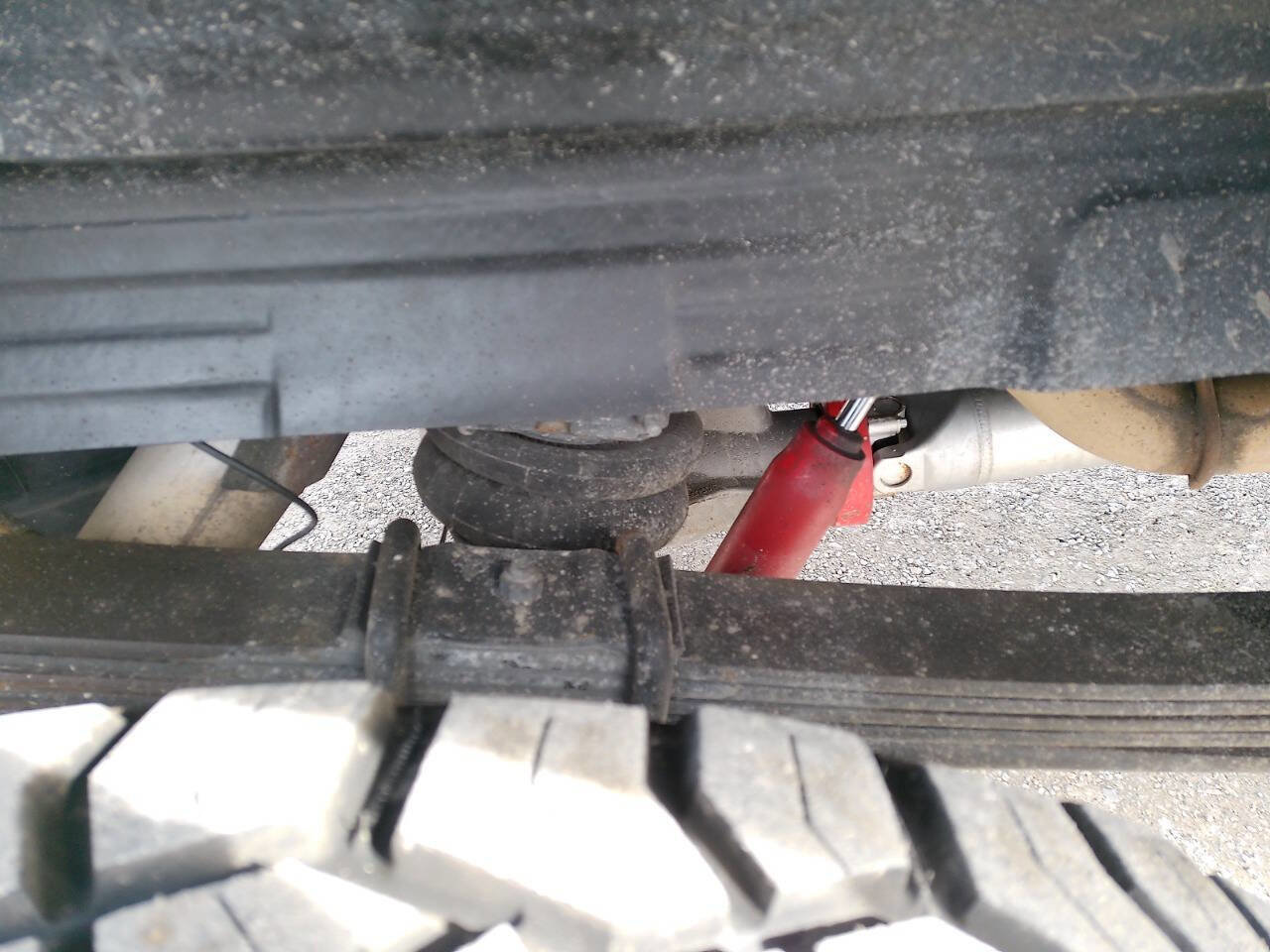 Used 2011 GMC Sierra 2500 SLE w/ SLE Preferred Package image 14