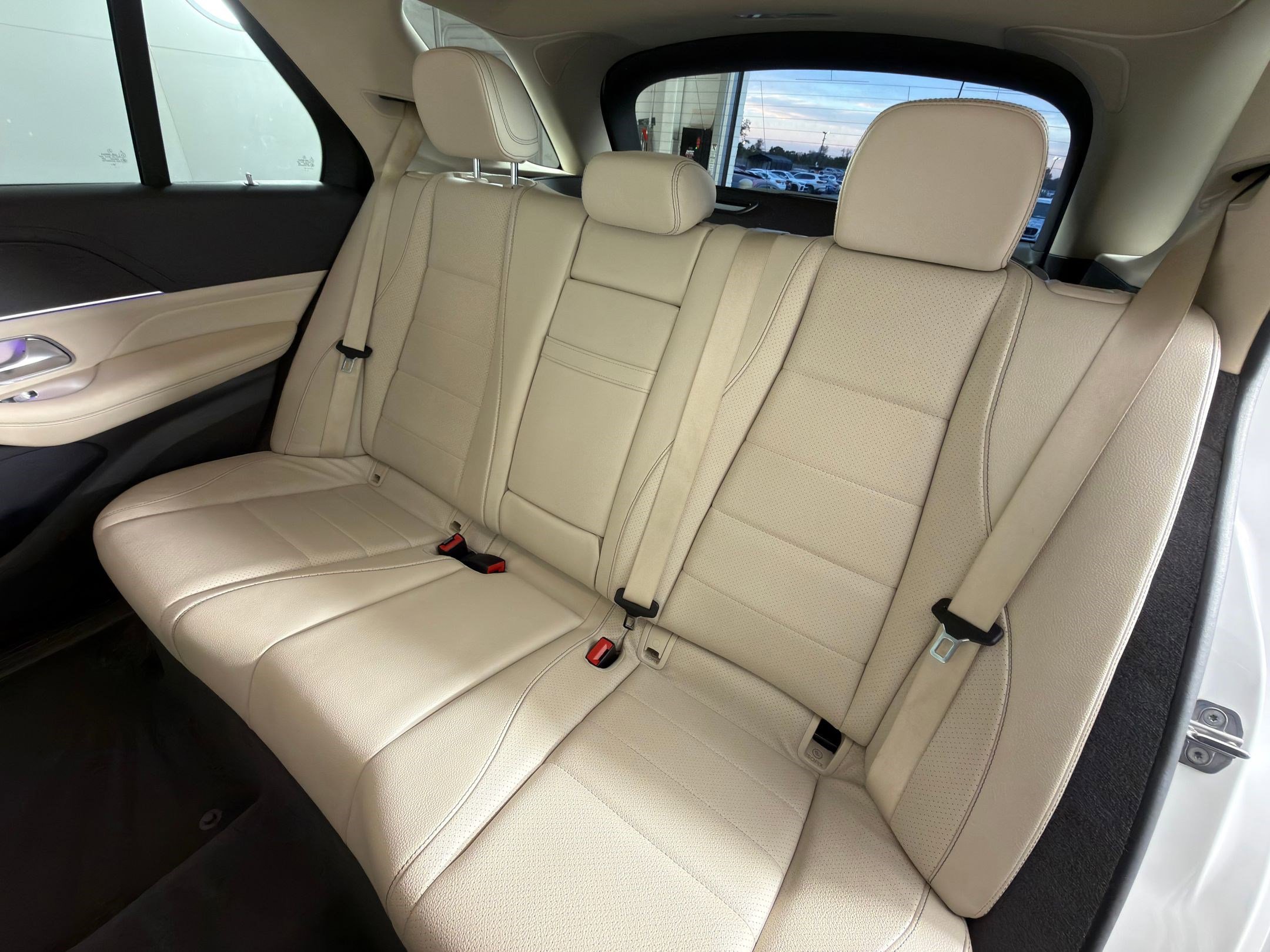 Used 2020 Mercedes-Benz GLE 450 4MATIC image 29