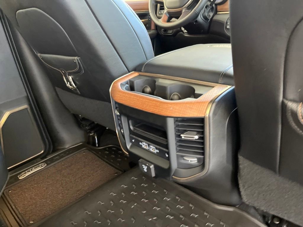 New 2024 RAM 2500 Limited AWD/4WD image 32